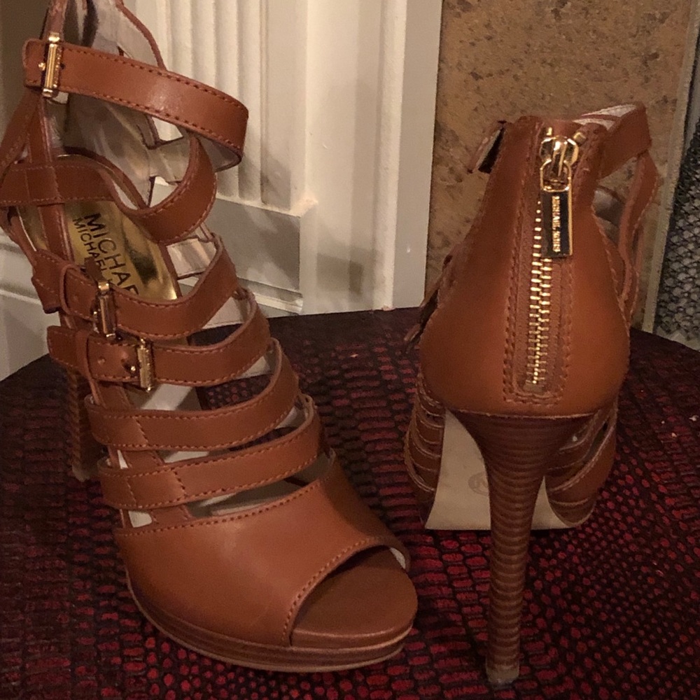 Cognac MK Heels